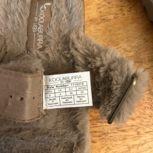 UGG | Shoes Koolaburra Furrah - Picture 7 of 10